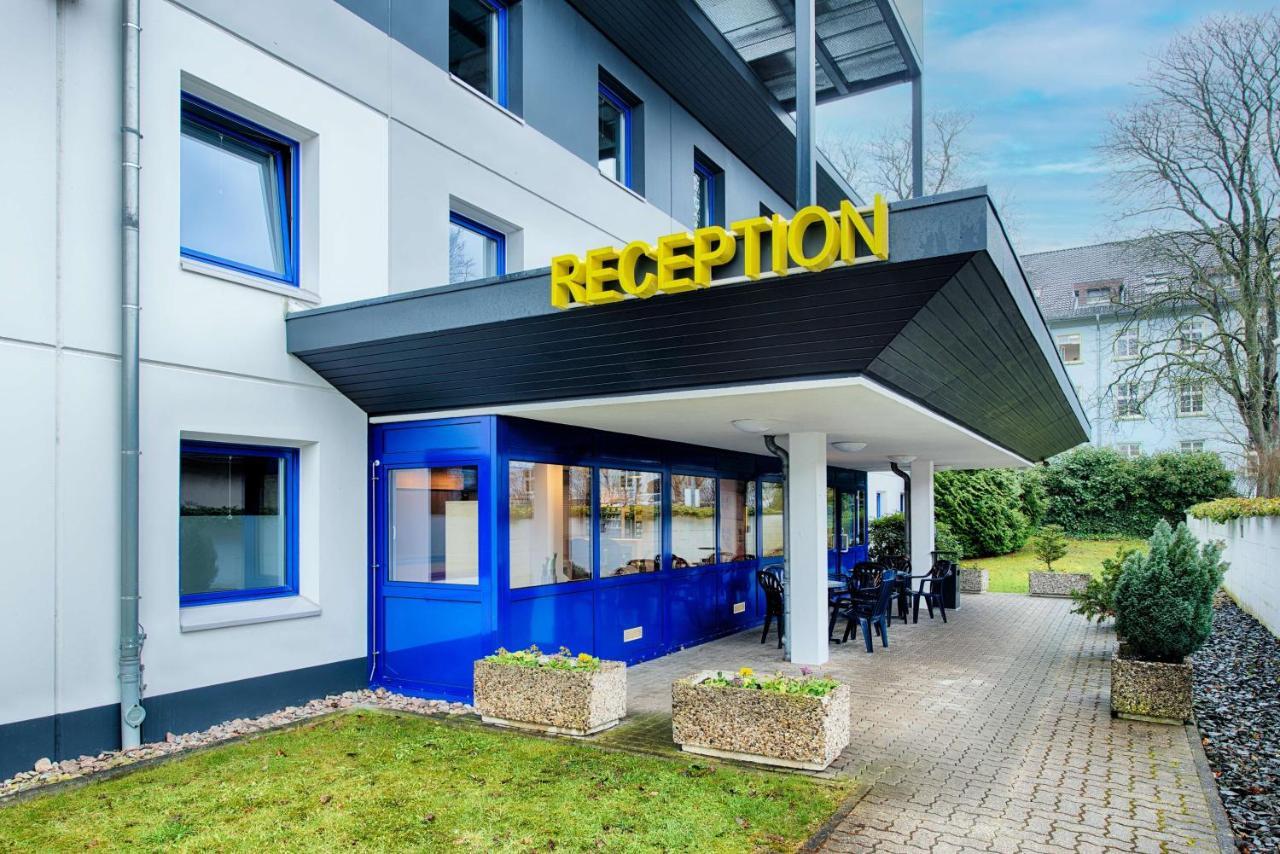 B&B Hotel Bielefeld-Ost Экстерьер фото